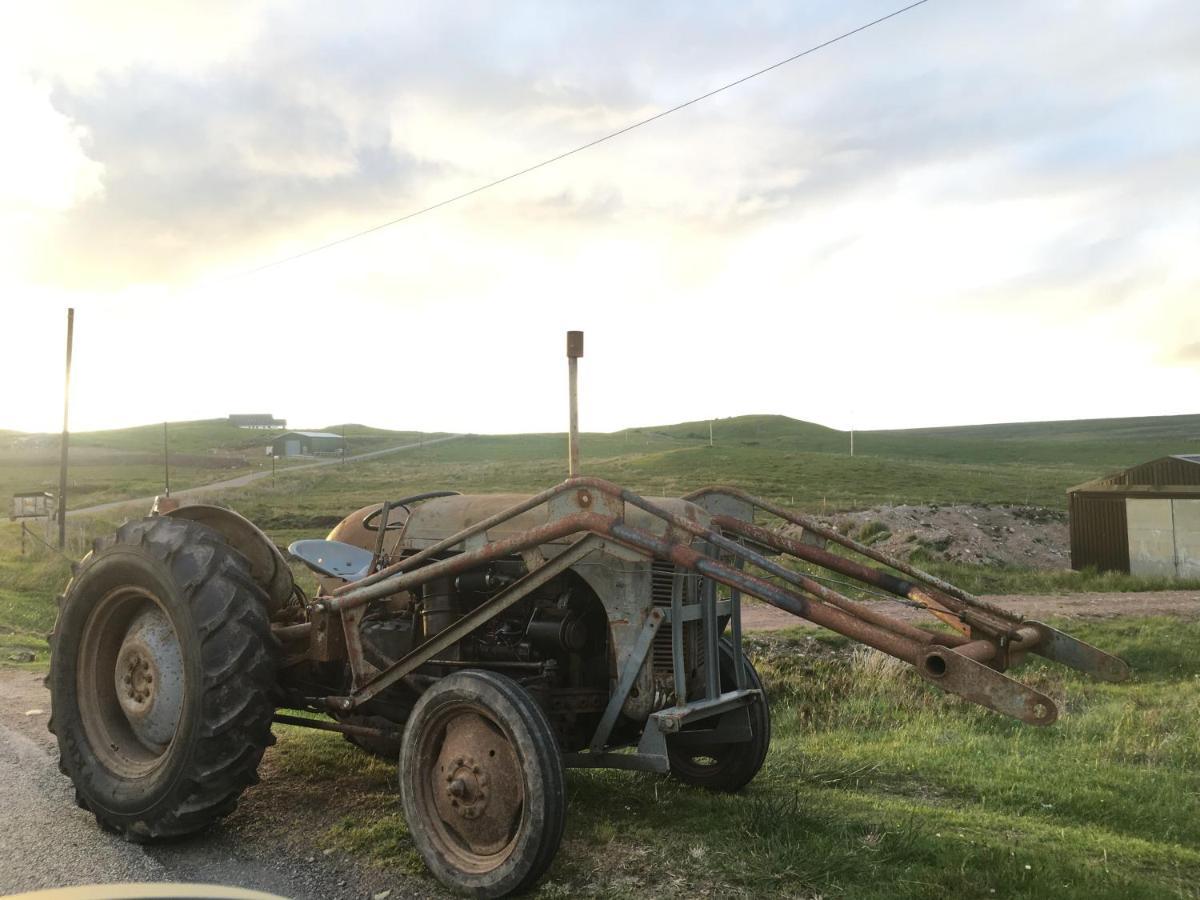 Eco Crofters Wagon By The Beach Oldshoremore ภายนอก รูปภาพ